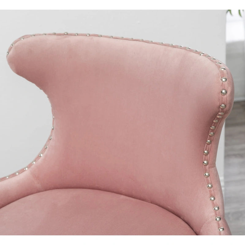 Fauteuil d'appoint rose moderne 23 en polyester, avec pieds en bois d'hévéa massif et clous décoratifs