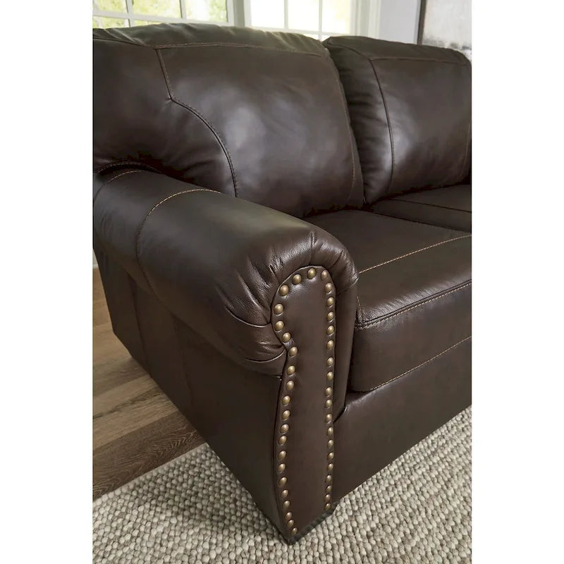Causeuse brun foncé avec accoudoirs roulés et garniture cloutée - 67L x 40P x 39H